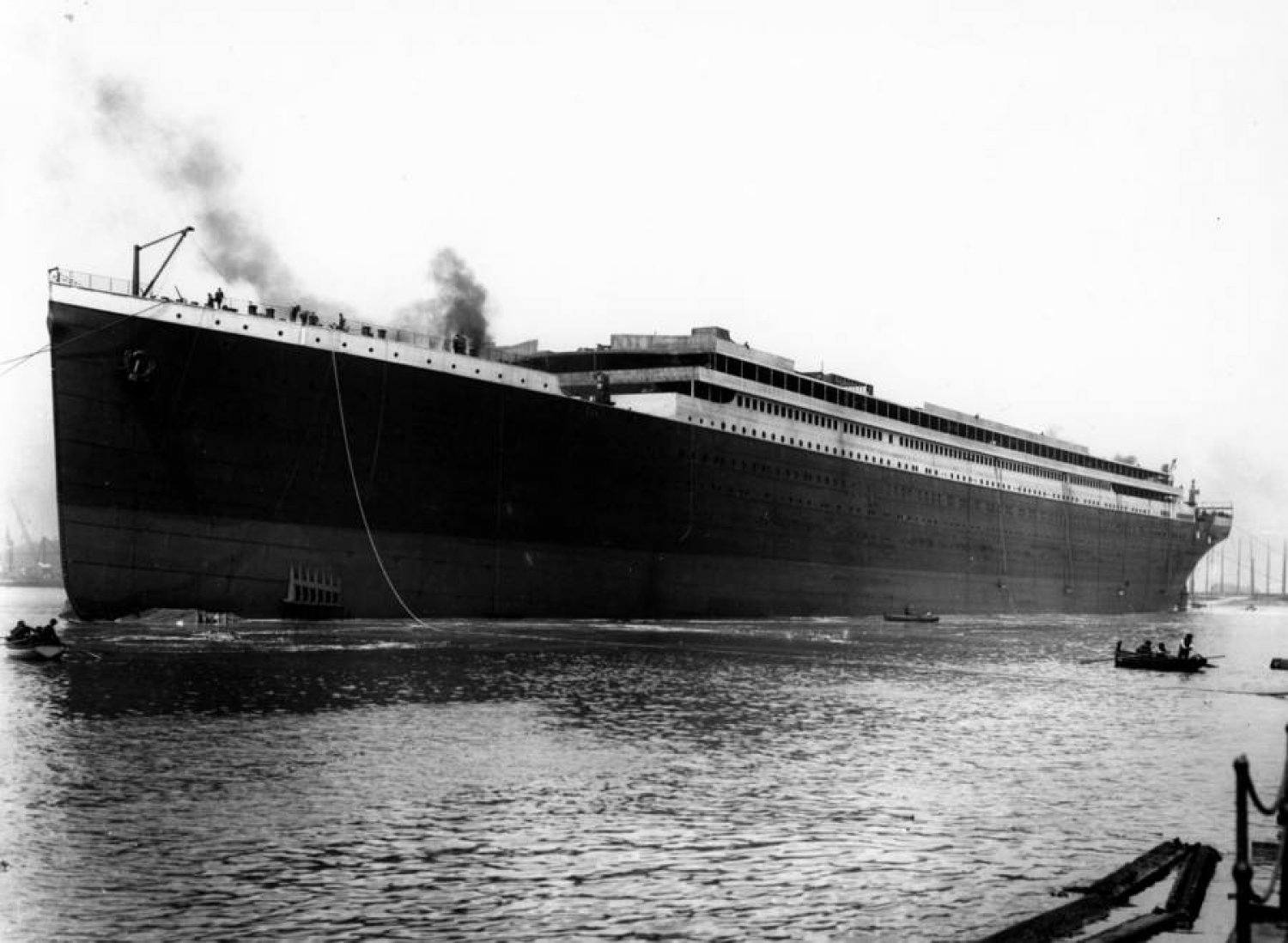 The first picture of the Titanic on high seas