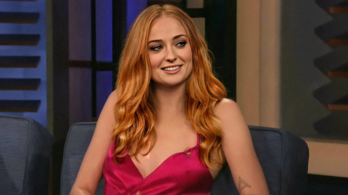 The 20 Sexiest Redhead Actresses in the World - Sophie Turner