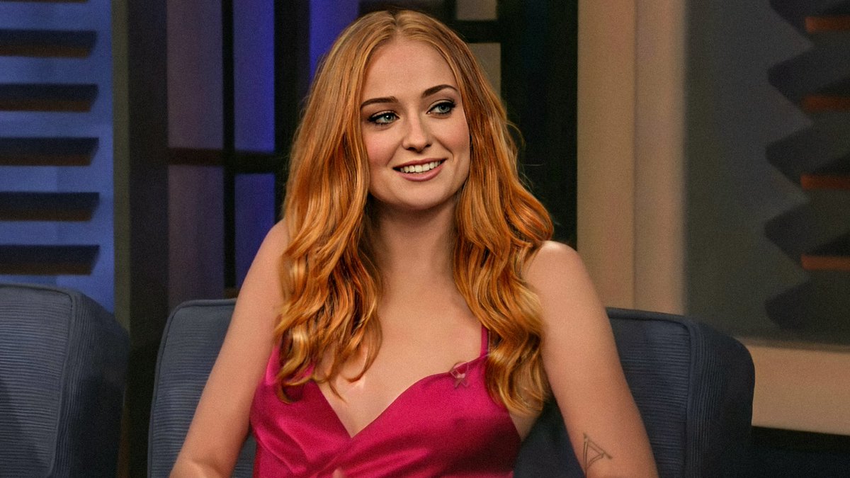 Las 20 actrices pelirrojas más sexys del mundo - Sophie Turner