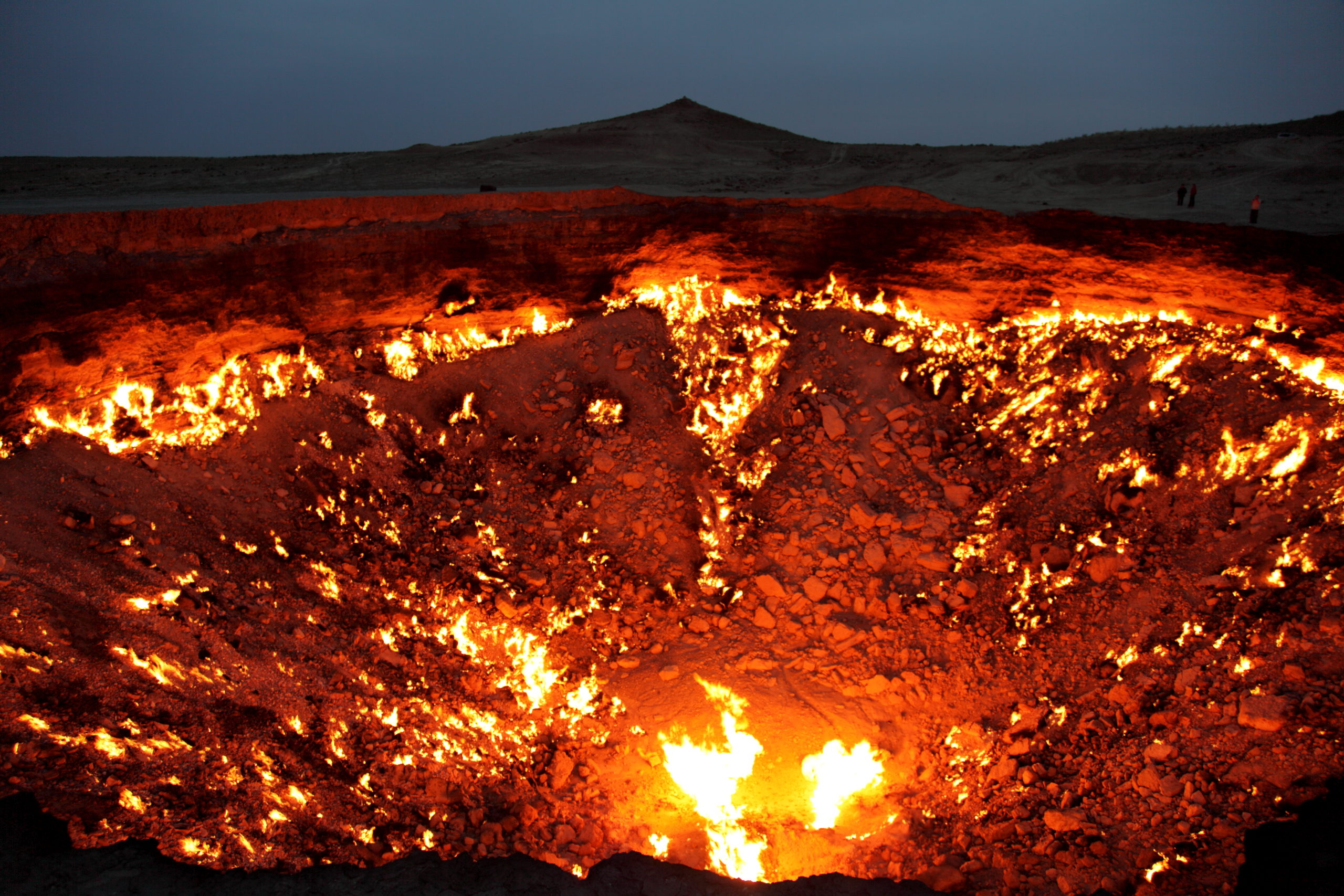 Lugares extraordinarios que desearás visitar - La Puerta del Infierno, Turkmenistán